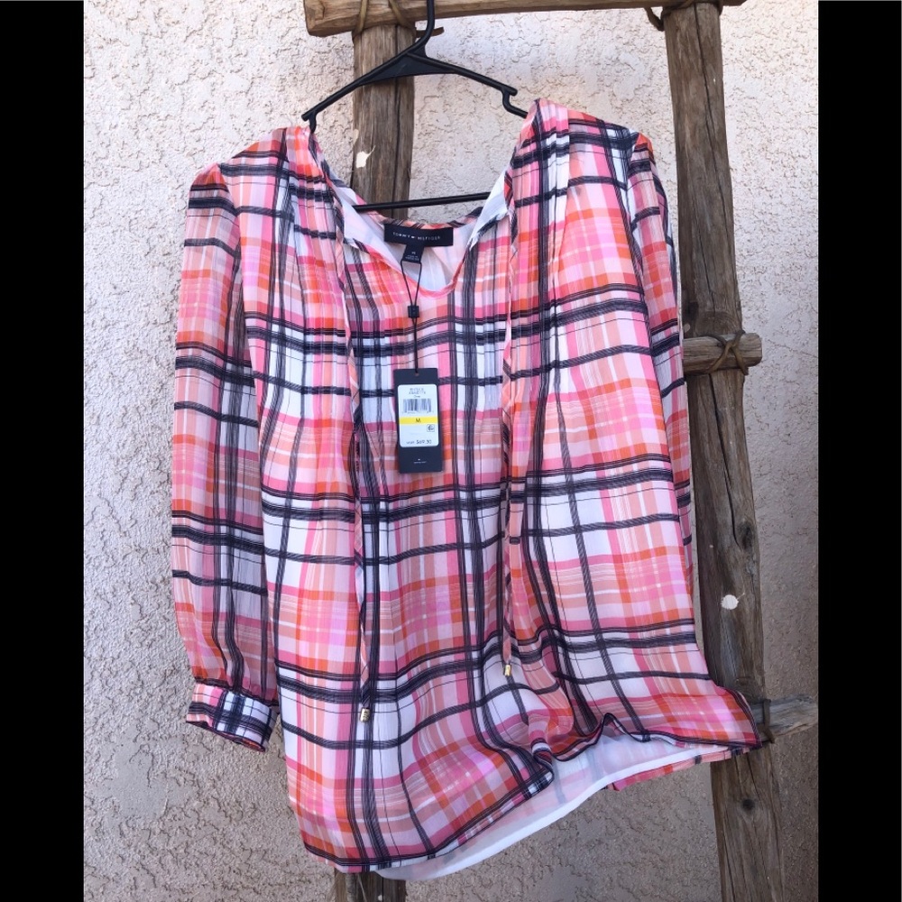 Tommy Hilfiger NWT Women’s LS Pintuck Tie Front Blouse, Multicolored, M.